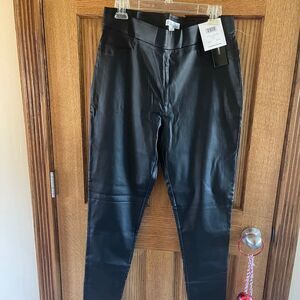 NWT Black pleather XL Skinny Pants